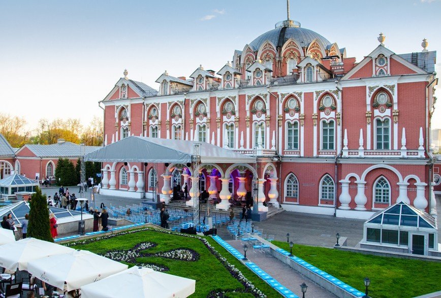 Отель Петровский Путевой Дворец