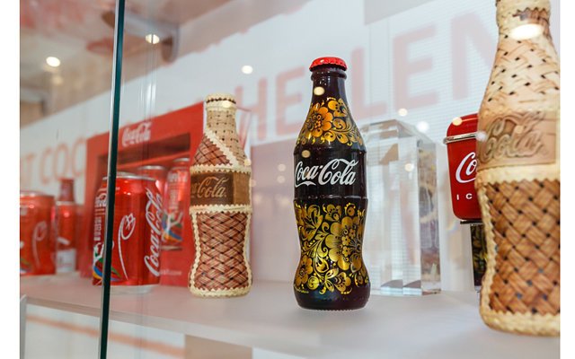 Новый музей «Мир Coca-Cola» принимает гостей