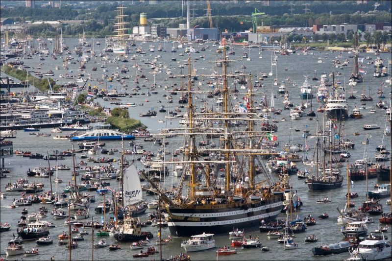 Самый большой парад судов SAIL Amsterdam