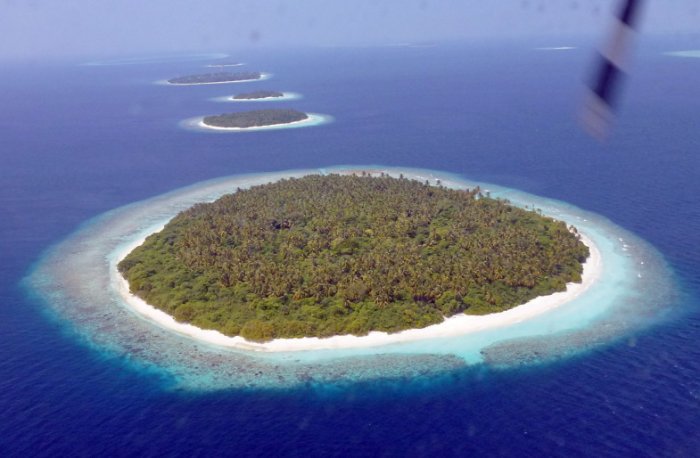 Серия "Мальдивские острова" - HILTON MALDIVES IRUFUSHI 