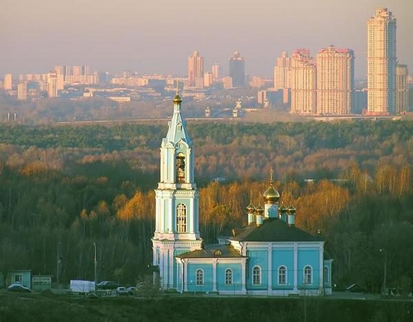 Церковь Крылатское Академика Павлова