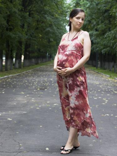 Если беременная женщина боится родов, то нужно как можно быстрее определить
источник страха. Сделать это очень важно, потому что между страхом и болью
существует очень тесная связь.

Дик-Рид "Роды без страха", стр. 88, строка 1         http://lib.canmos.ru/bookinfo.php?file=2825 Pantera
