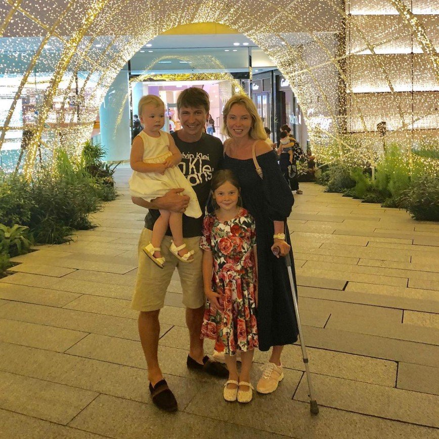 «Как на вас приятно смотреть!»: Алексей Ягудин отдыхает с семьей в Таиланде