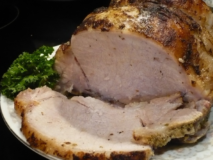 Рецепт свиного окорока в духовке в фольге