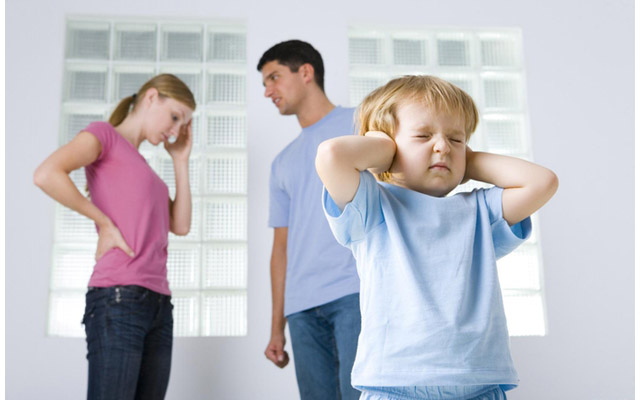 Ссоры родителей разрушают психику детей