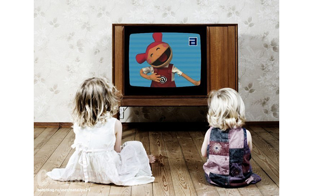 Ученые: телевизор мешает развитию речи у детей