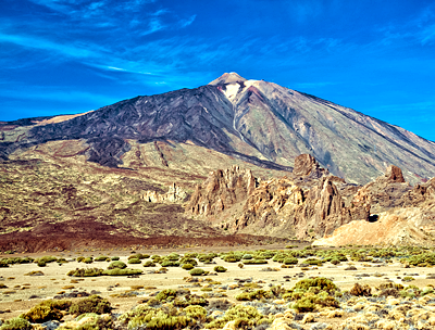 Те́йде (исп. Teide) — вулкан на острове Тенерифе, самая высокая точка Испании. Высота — 3718 м, относительная высота над дном Атлантического океана — 7500 м, является высочайшей вершиной в этом океане. http://umeda.ru/teide Tลnjล ✿ܓ