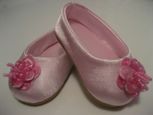 Пара чудесных розовых туфелек чудесик