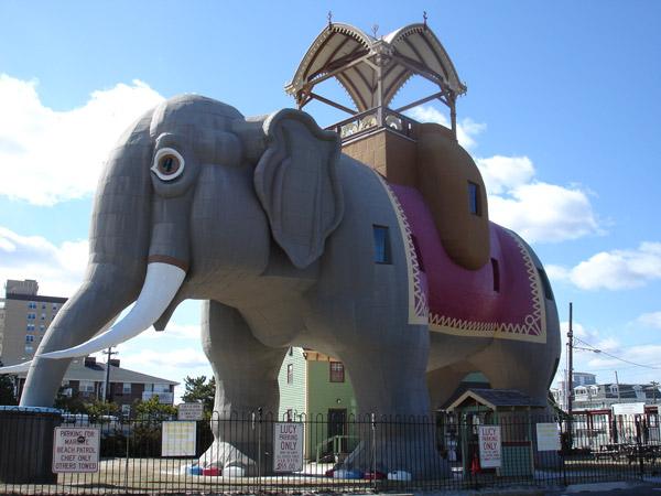 Lucy-the-Margate-Elephant.jpg