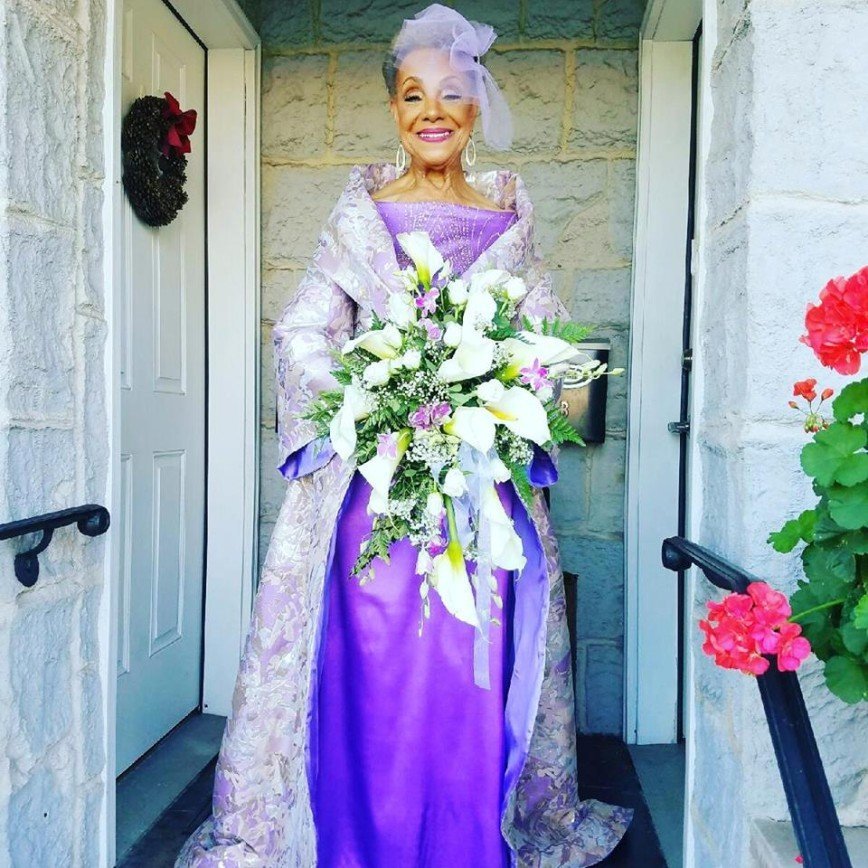 86-летняя американка стала самой стильной пожилой невестой