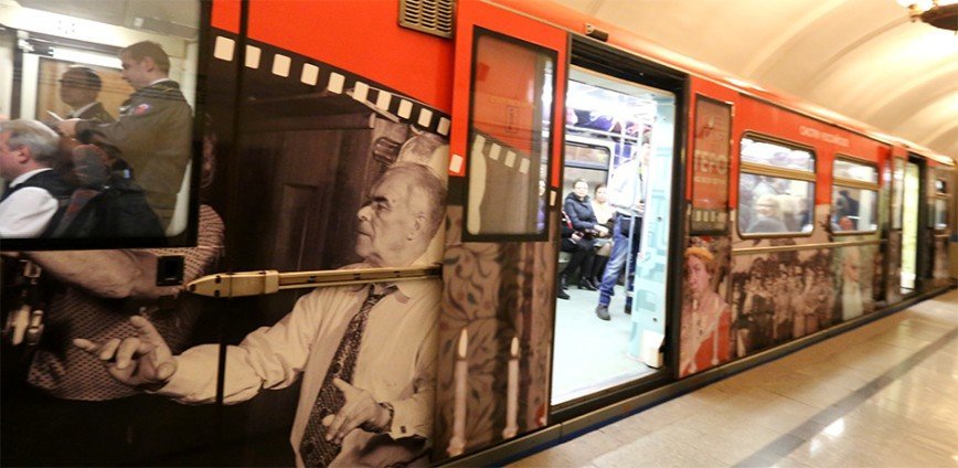 В столичном метро запустили кинопоезд