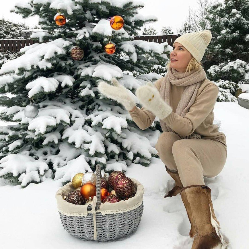 «Снежная королева!»: Елена Летучая в новогодней фотосессии