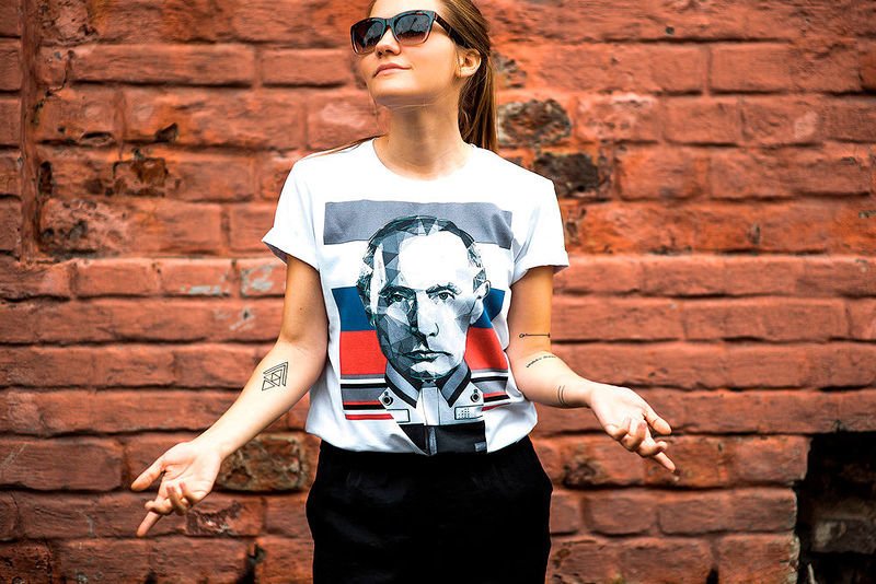 Российские дизайнеры выпустят "антитурецкие" футболки
