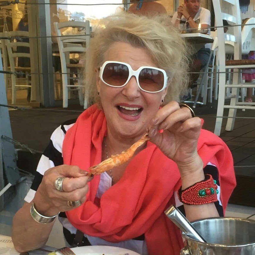 "Красивая все-таки эта Анфиска!": 81-летняя Светлана Дружинина в  купальнике восхитила сеть