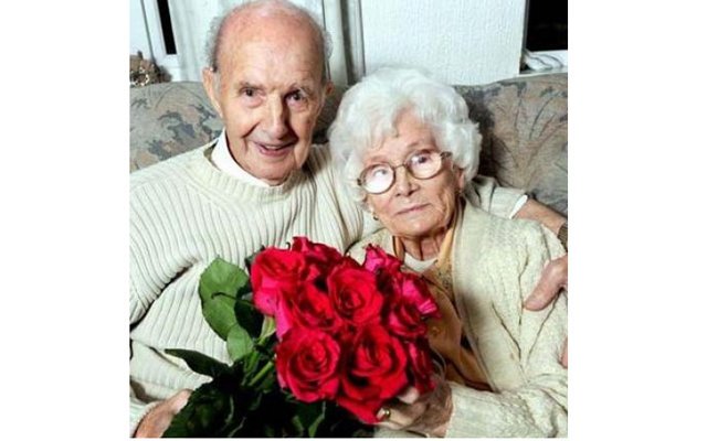 Джек Миллс, который 70 лет дарил цветы