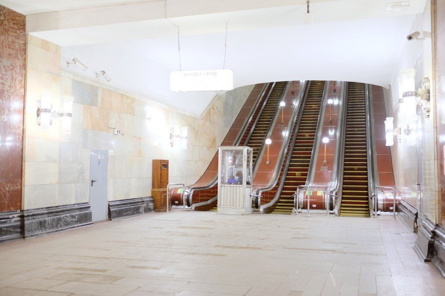 Эскалаторы в московском метро не будут останавливать в течение дня