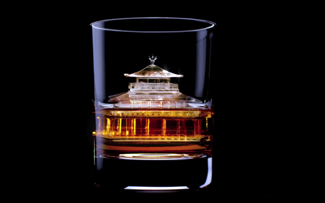 Японцы создали 3D кубики льда для напитков