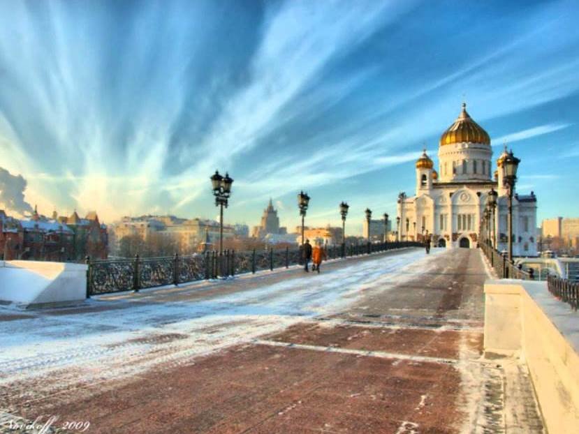 В новогодние каникулы в Москве проведут бесплатные пешеходные экскурсии