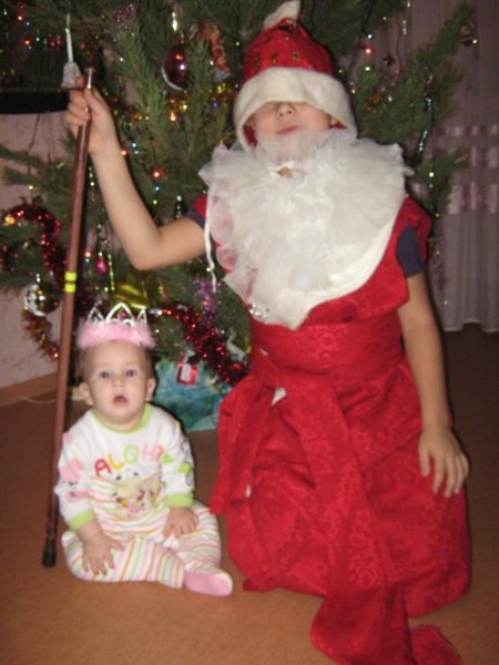 Не по Дед Морозику получилась шапка:) мама Тимофея