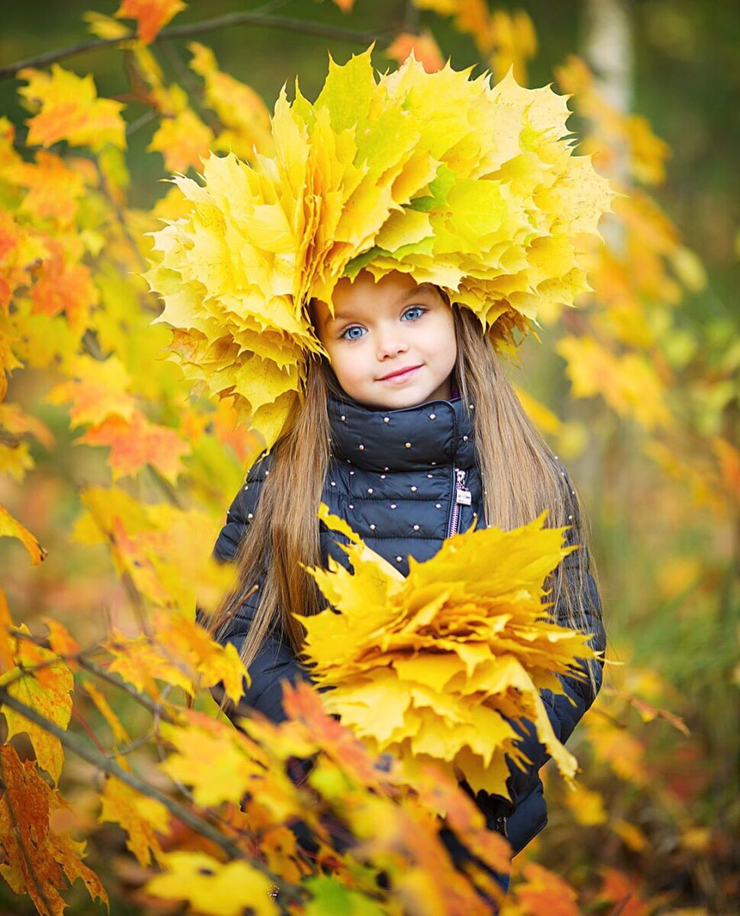 Как стильно одеть ребенка осенью? 7 образов от самой красивой девочки в мире Насти Князевой (еще не взрослых, но уже не детских) 