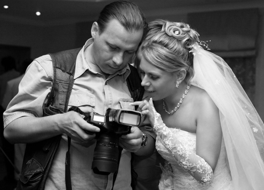 Снимите это немедленно: как выбрать свадебного фотографа 