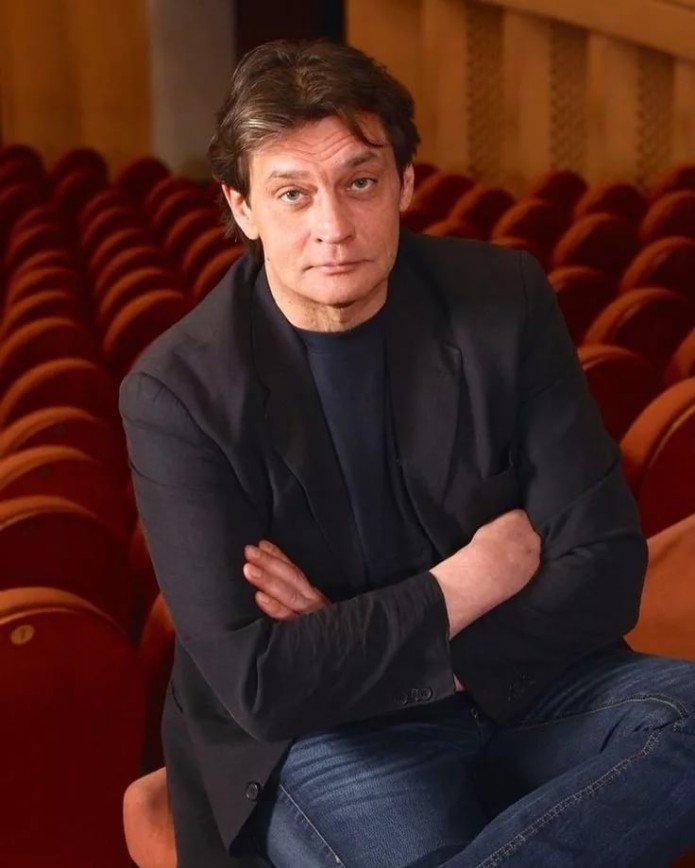 Александр Домогаров в сопровождении оркестра расскажет о самых трепетных киноисториях любви