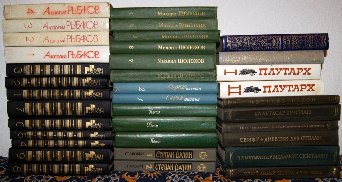 Толстой 12 томов. Коллекция книг Толстого 12 томов. Дэ 12 томов. 10 Томник Пушкина.