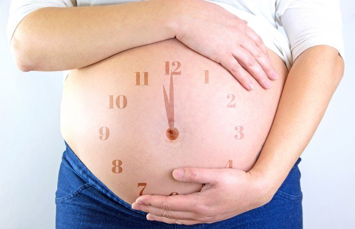 10 месяцев - нормальный срок беременности