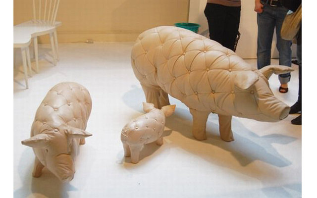 Симпатичные пуфики в форме свиней