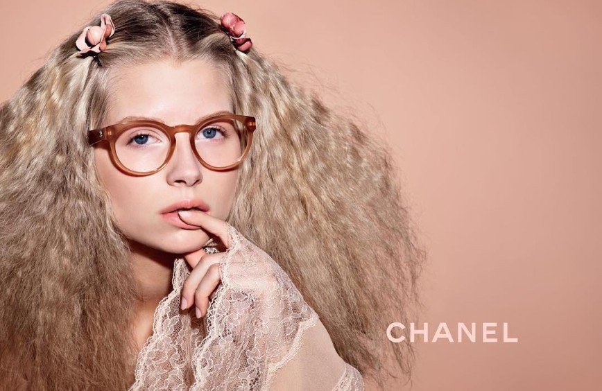 Младшая сестра Кейт Мосс стала лицом рекламной кампании Chanel