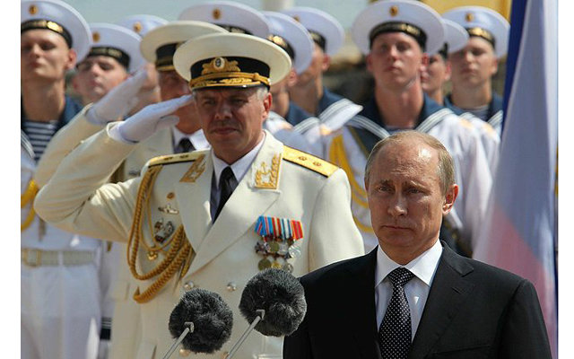 Россия с размахом отметила День Военно-морского флота