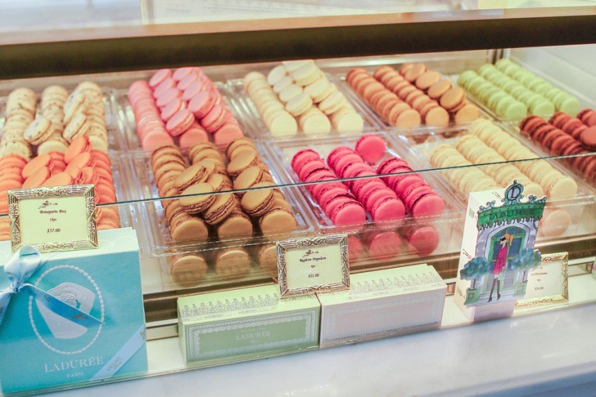 В Москве откроется парижский бутик сладостей Ladurée