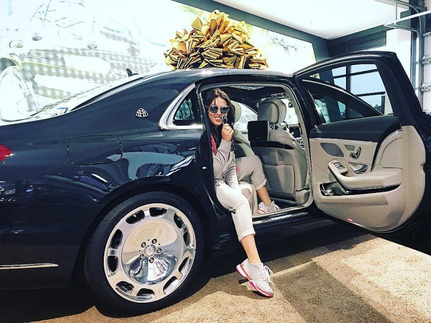 Ирина Дубцова потратила все деньги на машину