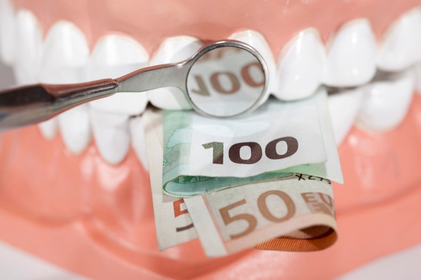 Зубодробительные цены: почему стоматология – это так дорого?