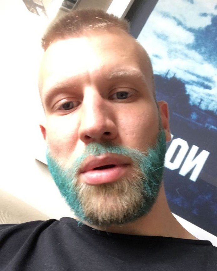 Иван Дорн стал Синей бородой