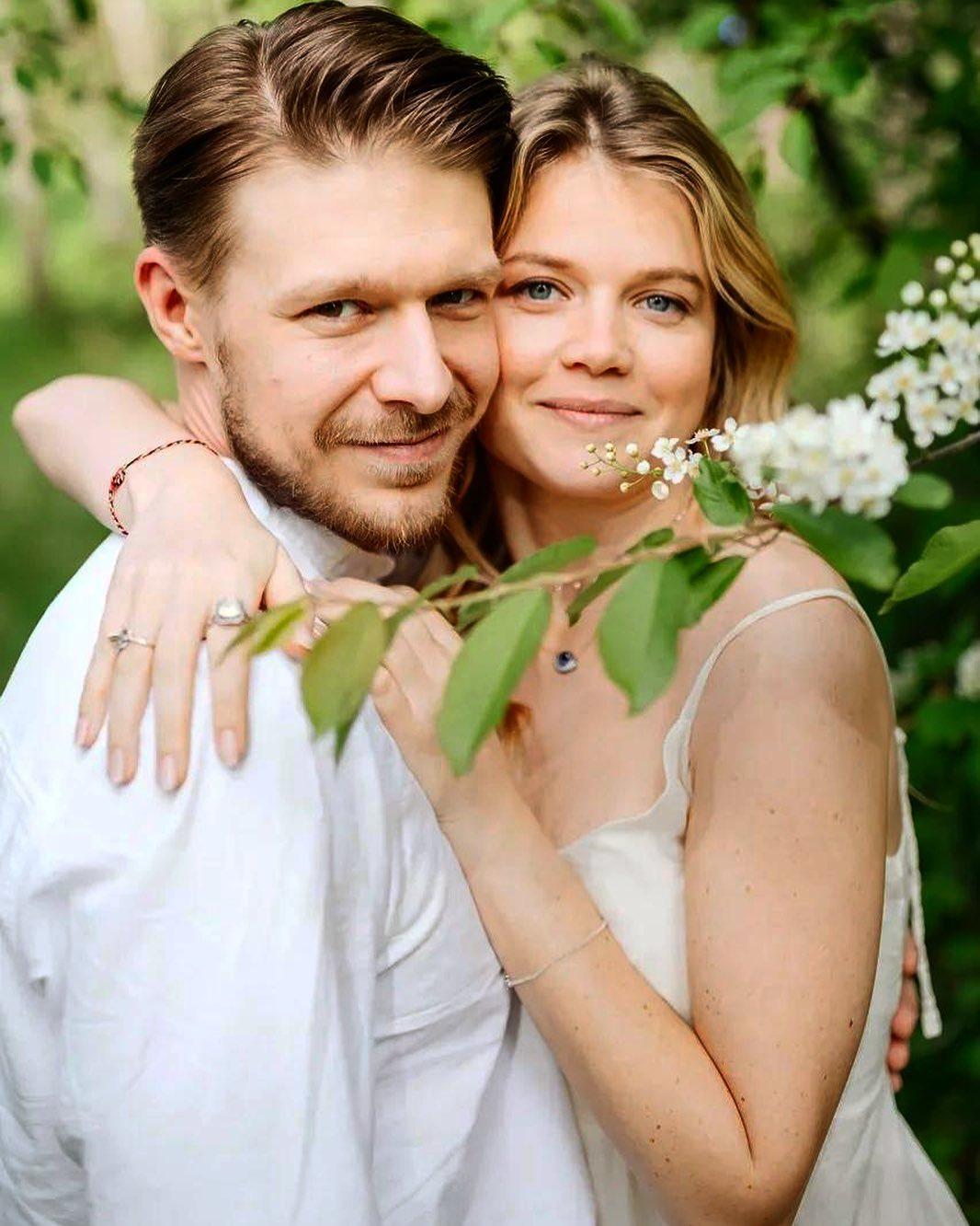 Никита Ефремов и Мария Ивакова сообщили о расставании после двух лет отношений