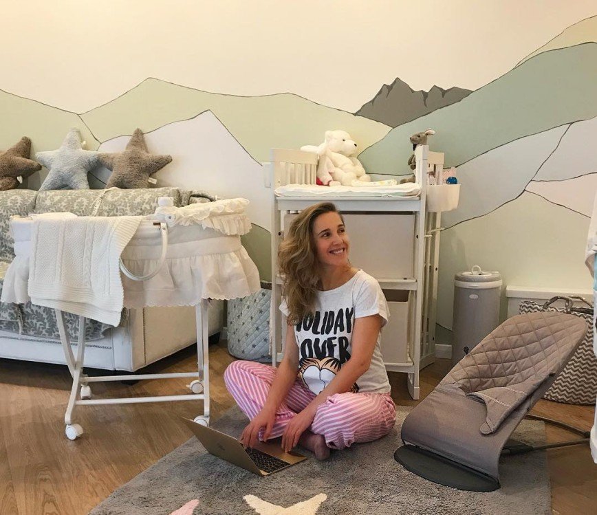 "Моё рабочее место": Юлия Ковальчук показала комнату дочери