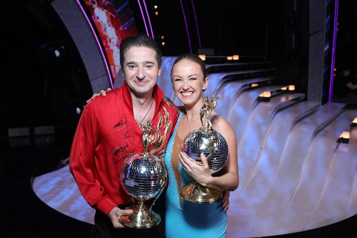 Иван Стебунов стал победителем «Танцев со звездами» на телеканале «Россия»