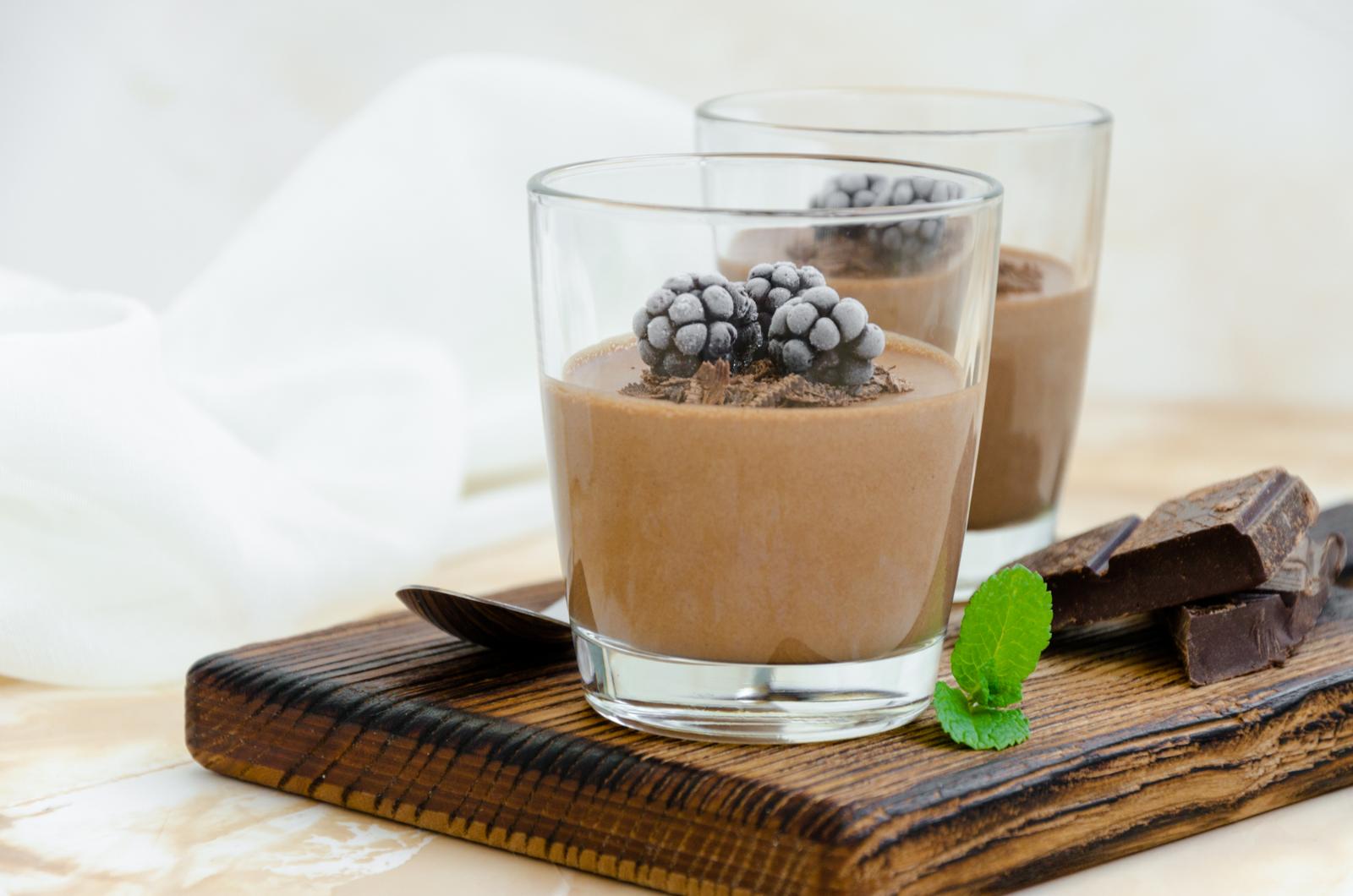 Классический десерт с новым вкусом: порадуйте близких шоколадной панна коттой