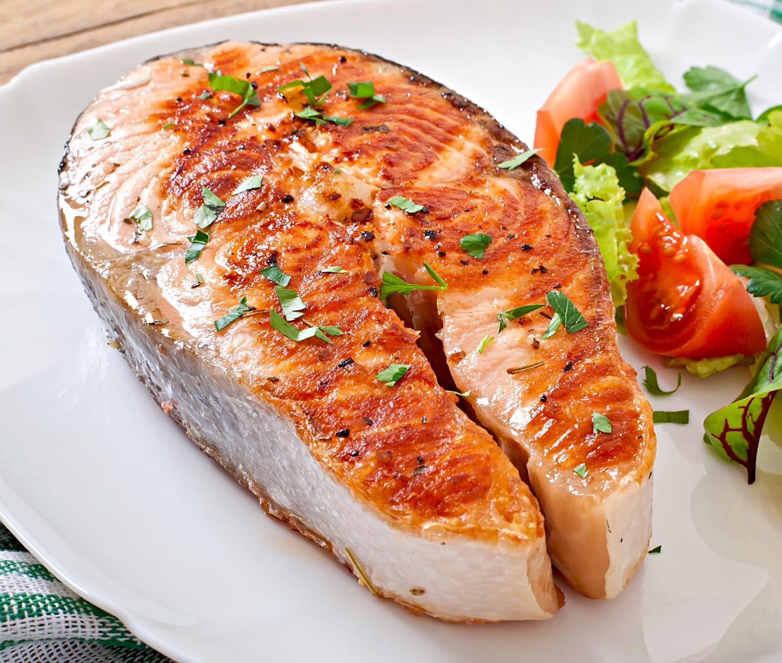 Пряный лосось с соевым соусом и имбирем: вам захочется добавки