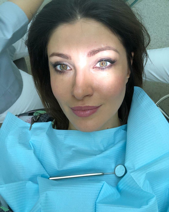«Похожа на инопланетянку»: Анастасия Макеева посетила стоматолога