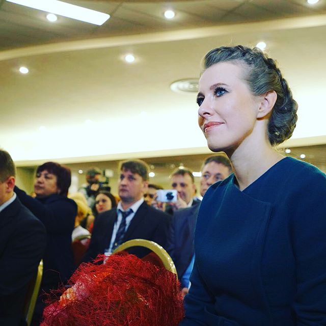 «Вернитесь в семью!»: Ксения Собчак официально стала кандидатом в президенты