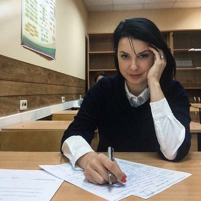 «Я навсегда останусь вечным студентом»: Ирина Слуцкая вновь села за парту