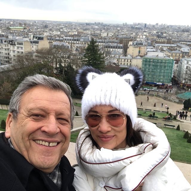«Сбылась мечта Катюши»: Борис Грачевский с женой посетили Париж