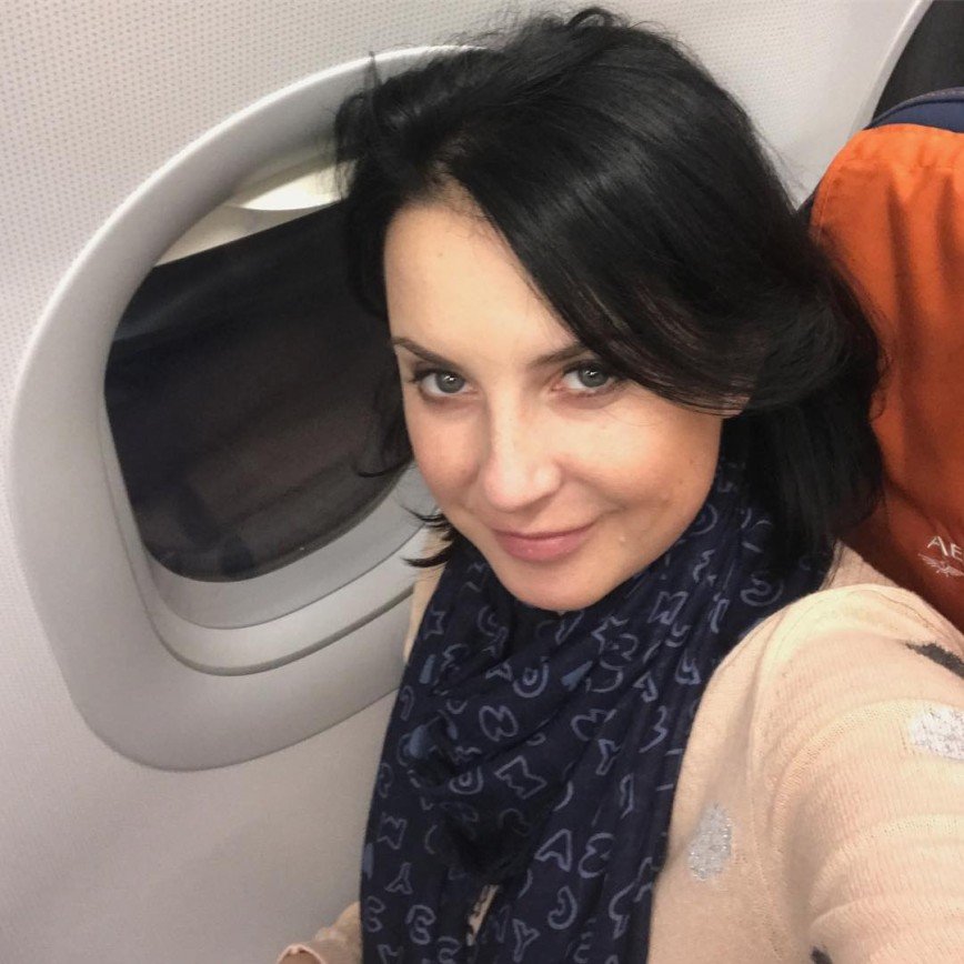 «Как маленькая!»: Ирина Слуцкая рассказала о предпочтениях во время перелетов