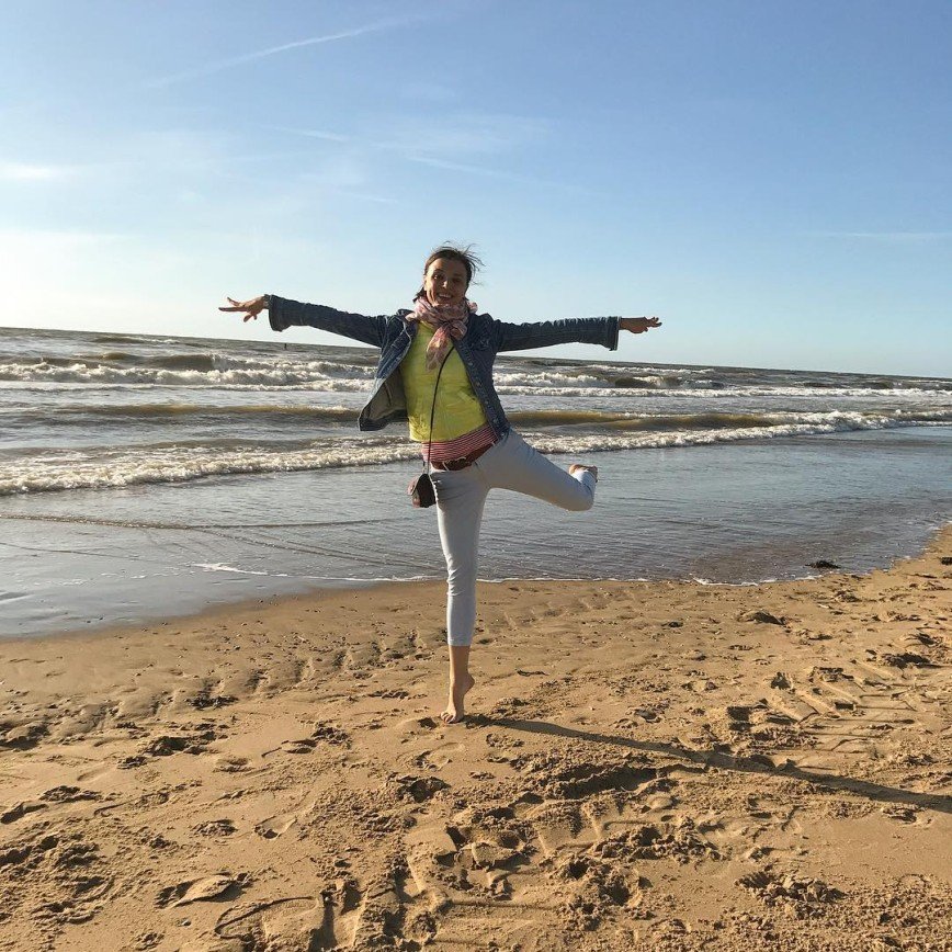 "Скучно без зрителей": Ксении Алферовой посоветовали идти на пляжи для нудистов