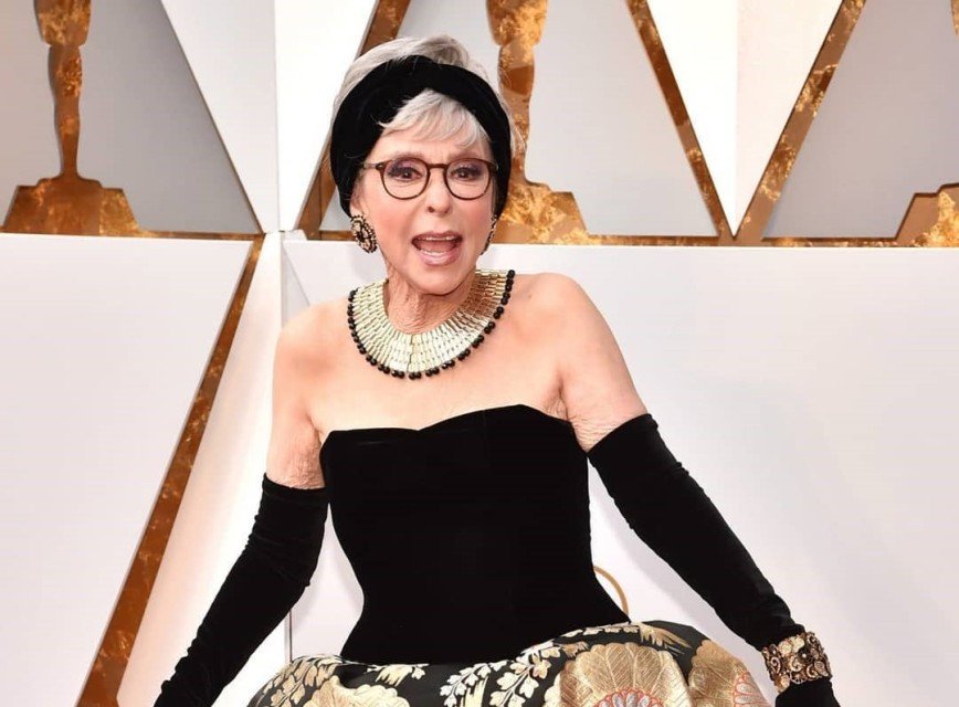 «В Голливуде кризис»: Рита Морено надела на Оскар свое старое платье