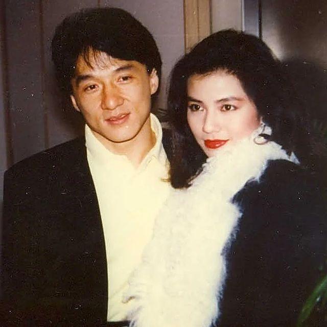 Джеки Чан с женой Джоан Линь