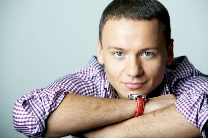 «Не беспокойтесь по моему поводу»: Александр Олешко прокомментировал свой уход с Первого канала