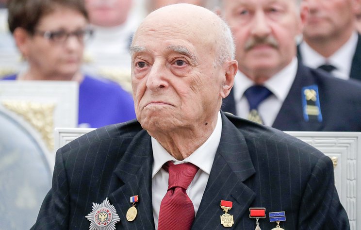 96-летний Владимир Этуш был экстренно госпитализирован в Москве
